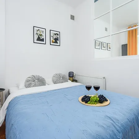 Lumina I Charming 3-room I Center I Ac I Parking Apartamento