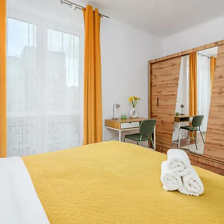 Lumina Charming 3-room In The Heart Of 公寓