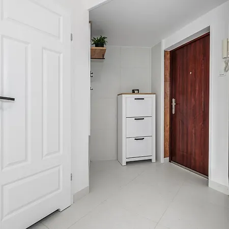 Lumina Charming 3-room In The Heart Of Apartment Warsaw